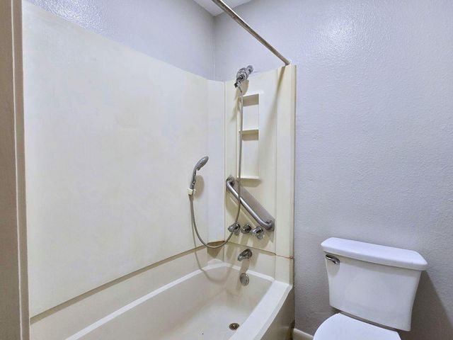 8389 Sands Point Drive, Houston, TX 77036