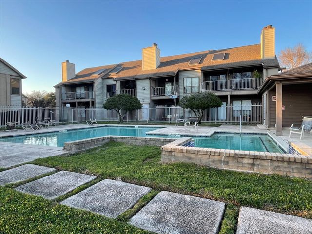 8389 Sands Point Drive, Houston, TX 77036