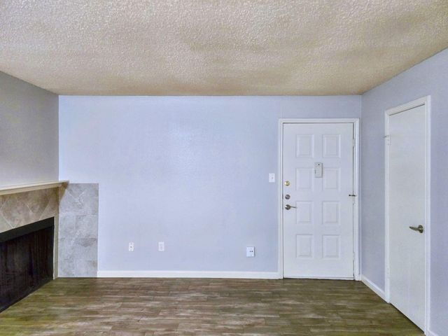8389 Sands Point Drive, Houston, TX 77036