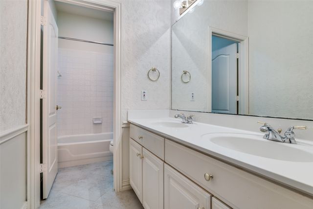 6613 Lynch Lane, Garland, TX 75044