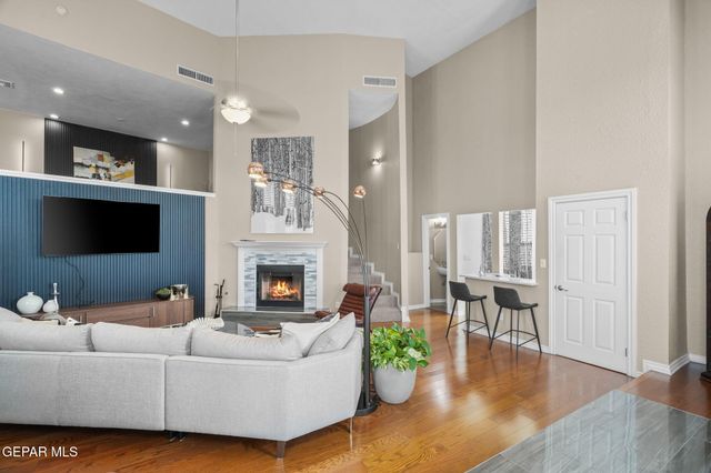 3024 PIEDMONT Drive, El Paso, TX 79902