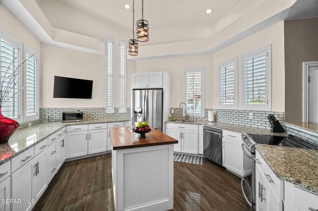 3024 PIEDMONT Drive, El Paso, TX 79902