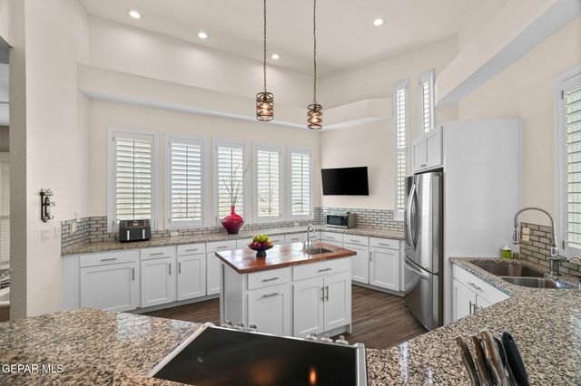 3024 PIEDMONT Drive, El Paso, TX 79902