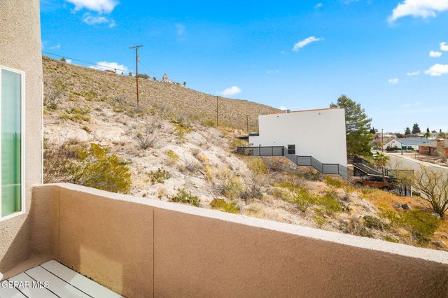 3024 PIEDMONT Drive, El Paso, TX 79902