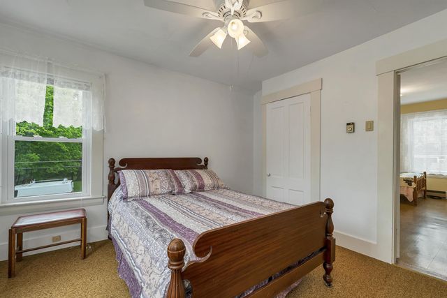 32 Dearborn Street, Milford, NH 03055