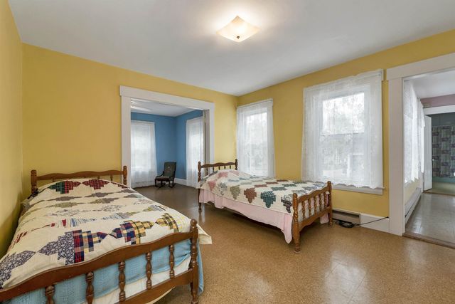 32 Dearborn Street, Milford, NH 03055