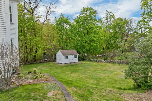 32 Dearborn Street, Milford, NH 03055