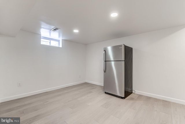6020 N KINGS HWY N, Alexandria, VA 22303