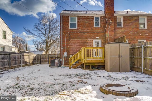 6020 N KINGS HWY N, Alexandria, VA 22303