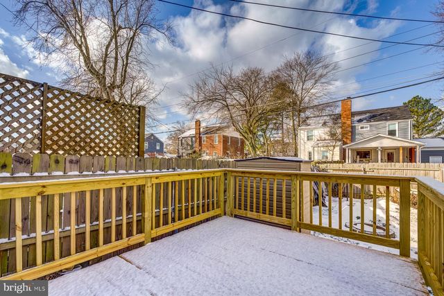 6020 N KINGS HWY N, Alexandria, VA 22303