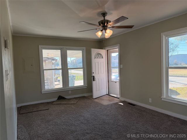 120 S 38th Street, Muskogee, OK 74401