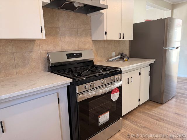 120 S 38th Street, Muskogee, OK 74401