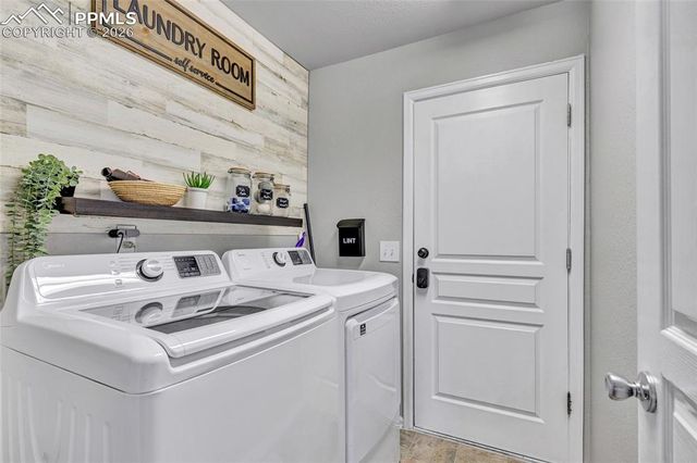 615 Sand Creek Drive, Colorado Springs, CO 80916