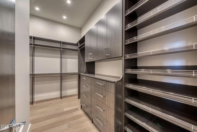 4822 E PALOMINO Road, Phoenix, AZ 85018