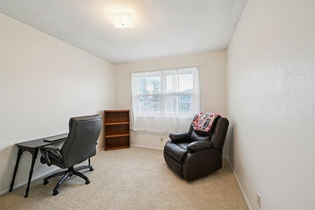 912 29th Street NW, Cedar Rapids, IA 52405