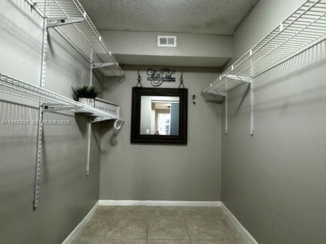 8761 Wiles Rd 102, Coral Springs, FL 33067