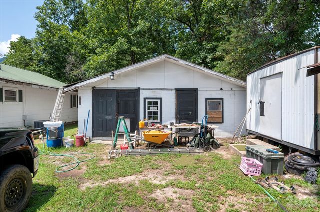 2478 NC Hwy 108 Highway E, Columbus, NC 28722