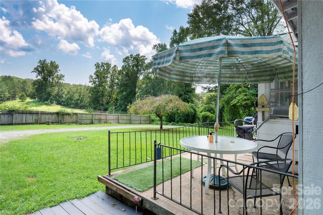 2478 NC Hwy 108 Highway E, Columbus, NC 28722