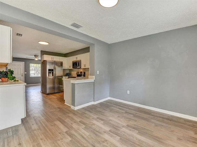 7138 OAKWOOD DRIVE, New Port Richey, FL 34652