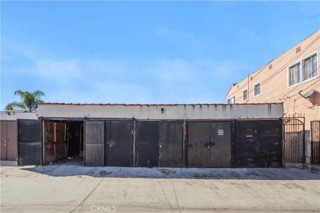 6200 Malabar, Huntington Park, CA 90255