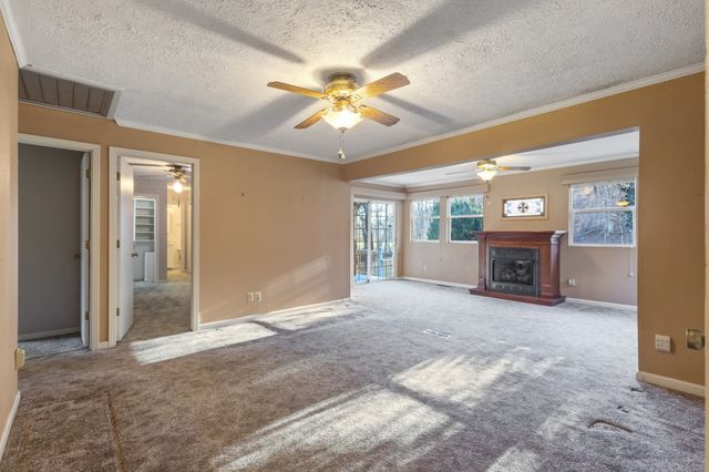 1000 Sendero Bad, Dickson, TN 37055