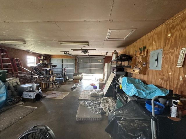 7602 FM 796, Skidmore, TX 78389