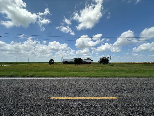 7602 FM 796, Skidmore, TX 78389