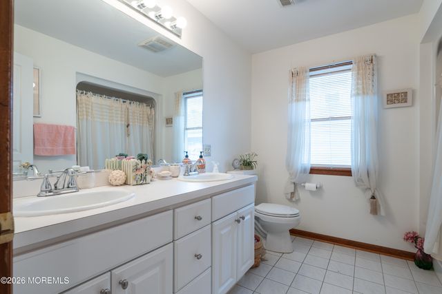 39 Lagoon Drive E, Brick, NJ 08723