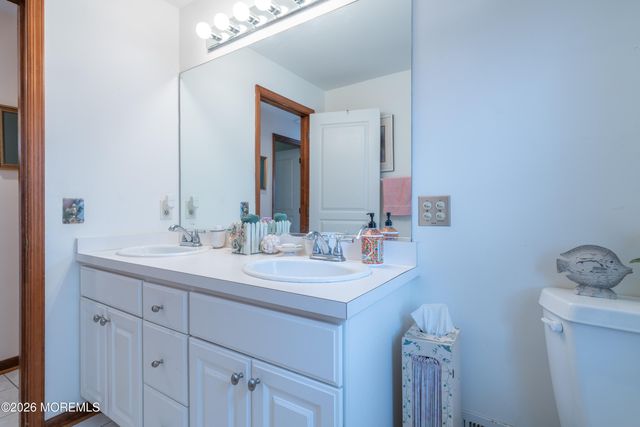 39 Lagoon Drive E, Brick, NJ 08723
