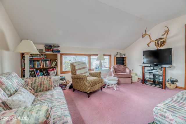 39 Lagoon Drive E, Brick, NJ 08723