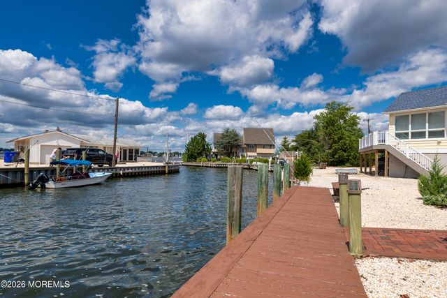 39 Lagoon Drive E, Brick, NJ 08723