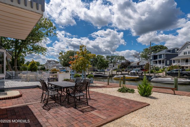 39 Lagoon Drive E, Brick, NJ 08723