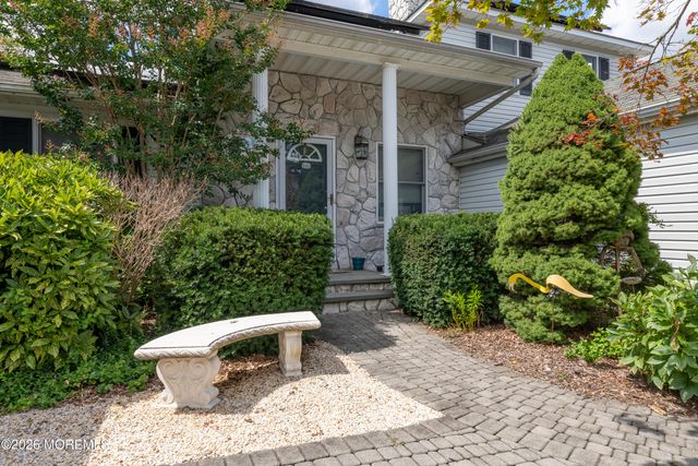 39 Lagoon Drive E, Brick, NJ 08723