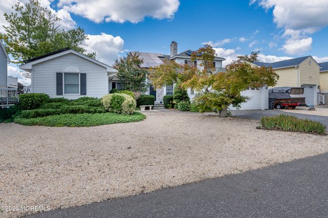 39 Lagoon Drive E, Brick, NJ 08723