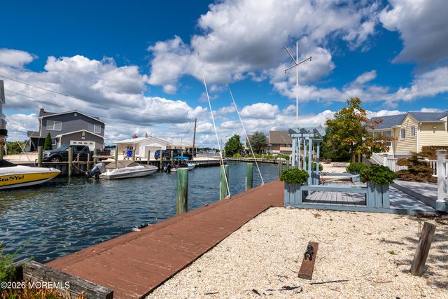 39 Lagoon Drive E, Brick, NJ 08723
