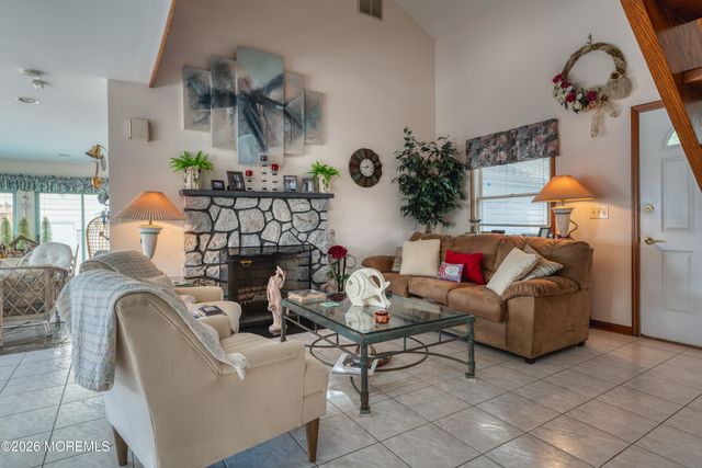 39 Lagoon Drive E, Brick, NJ 08723