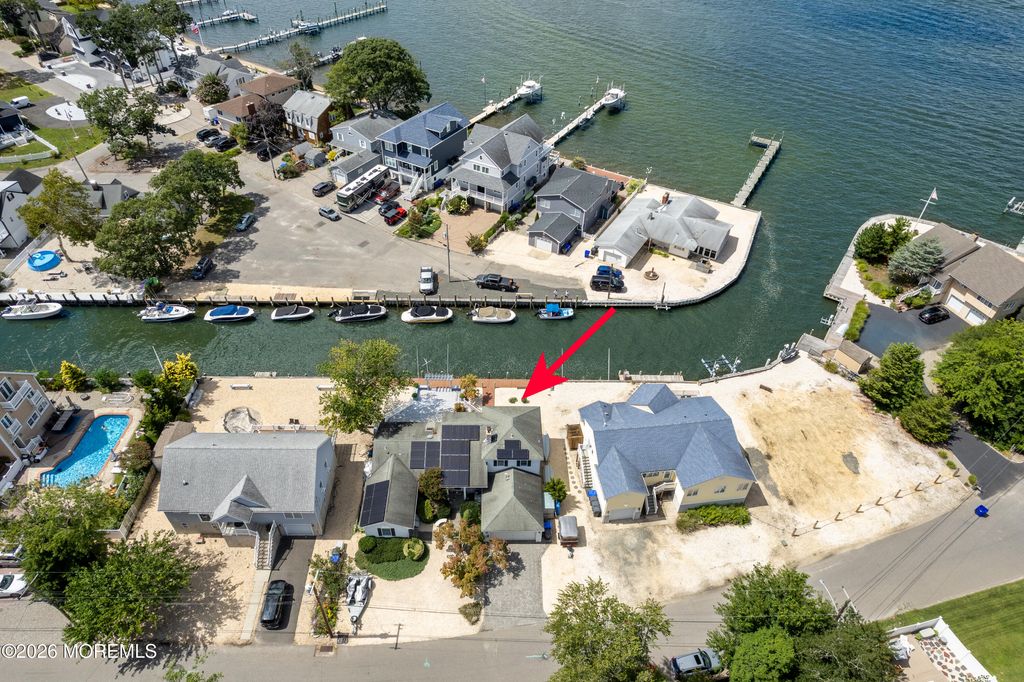 39 Lagoon Drive E, Brick, NJ 08723