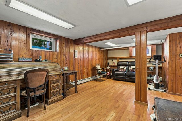 201 E Chester Street, Valley Stream, NY 11580