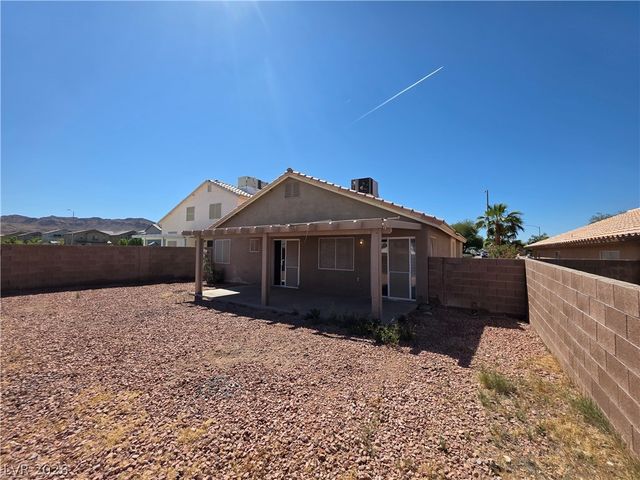 6674 JORDAN RIVER Drive, Las Vegas, NV 89156