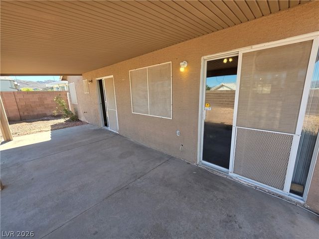 6674 JORDAN RIVER Drive, Las Vegas, NV 89156