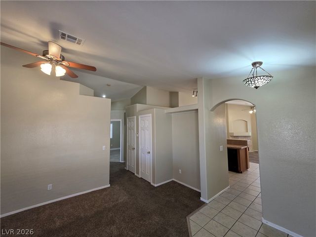 6674 JORDAN RIVER Drive, Las Vegas, NV 89156