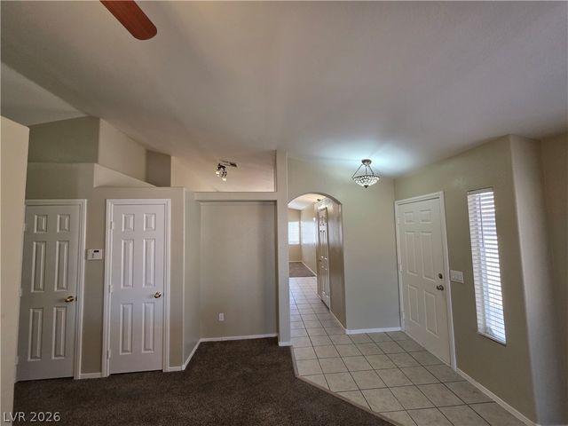 6674 JORDAN RIVER Drive, Las Vegas, NV 89156