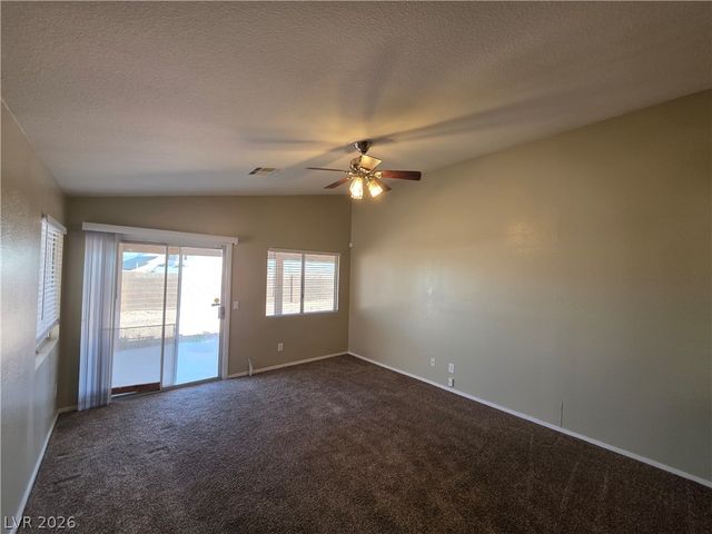 6674 JORDAN RIVER Drive, Las Vegas, NV 89156