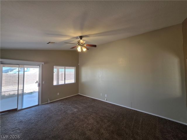 6674 JORDAN RIVER Drive, Las Vegas, NV 89156