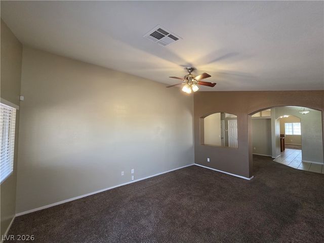 6674 JORDAN RIVER Drive, Las Vegas, NV 89156