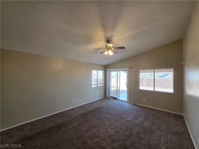6674 JORDAN RIVER Drive, Las Vegas, NV 89156