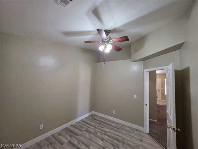 6674 JORDAN RIVER Drive, Las Vegas, NV 89156