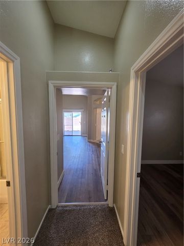 6674 JORDAN RIVER Drive, Las Vegas, NV 89156