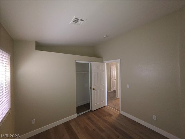 6674 JORDAN RIVER Drive, Las Vegas, NV 89156