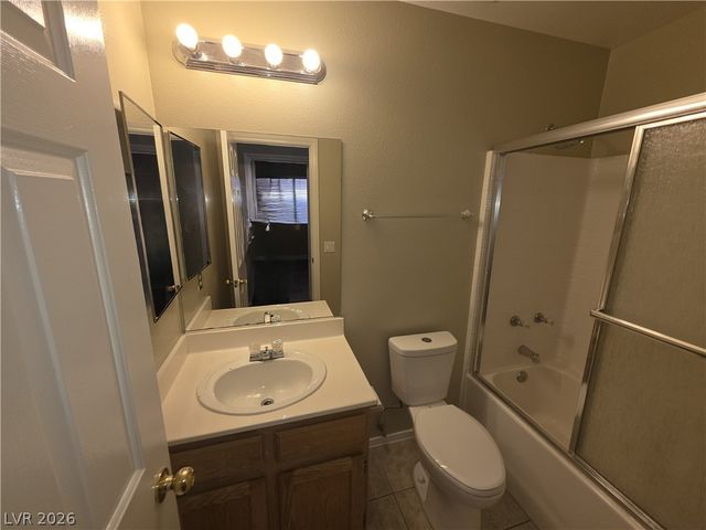 6674 JORDAN RIVER Drive, Las Vegas, NV 89156